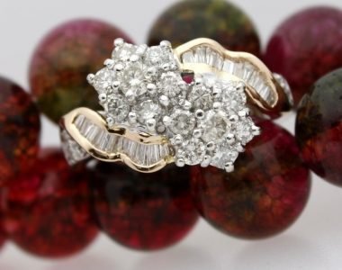 Vintage Platinum Diamond Cluster Flower Ladies Ring